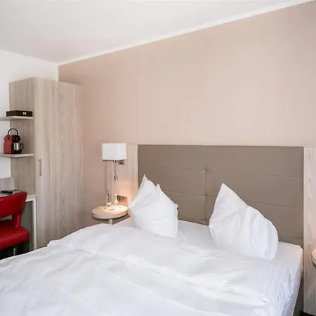 City Hotel Ratingen Hotel 3*
